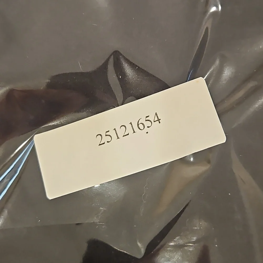 Baleaf Women’s Stretch Pants – Petite – Like New (Worn Once) Large - Picture 7 of 7